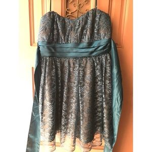 Trixxi Juniors Prom Dress